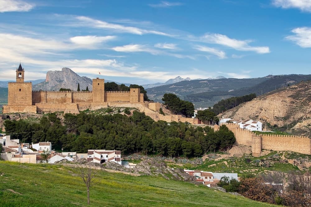 Zachovalá maurská pevnost - Alcazaba