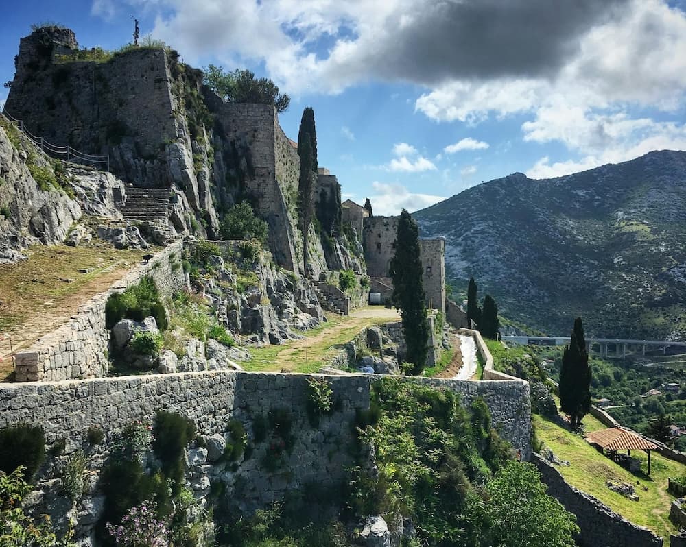 Pevnost Klis na hřebeni